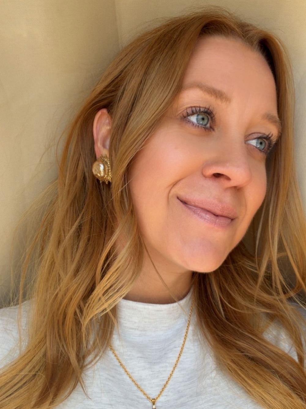 Vintage Hattie Carnegie Golden Champagne Sun Pearl Statement Clip On Earrings - Picture 4 of 11